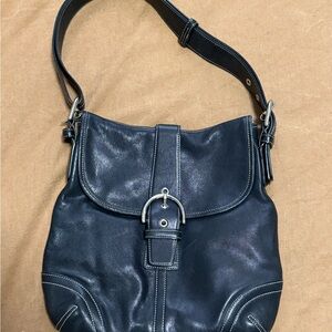 Vintage Coach Soho black leather buckle flap shoulder bag